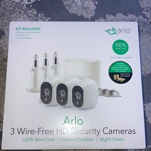 Arlo 3 Wire -Free HD  Security  Cameras